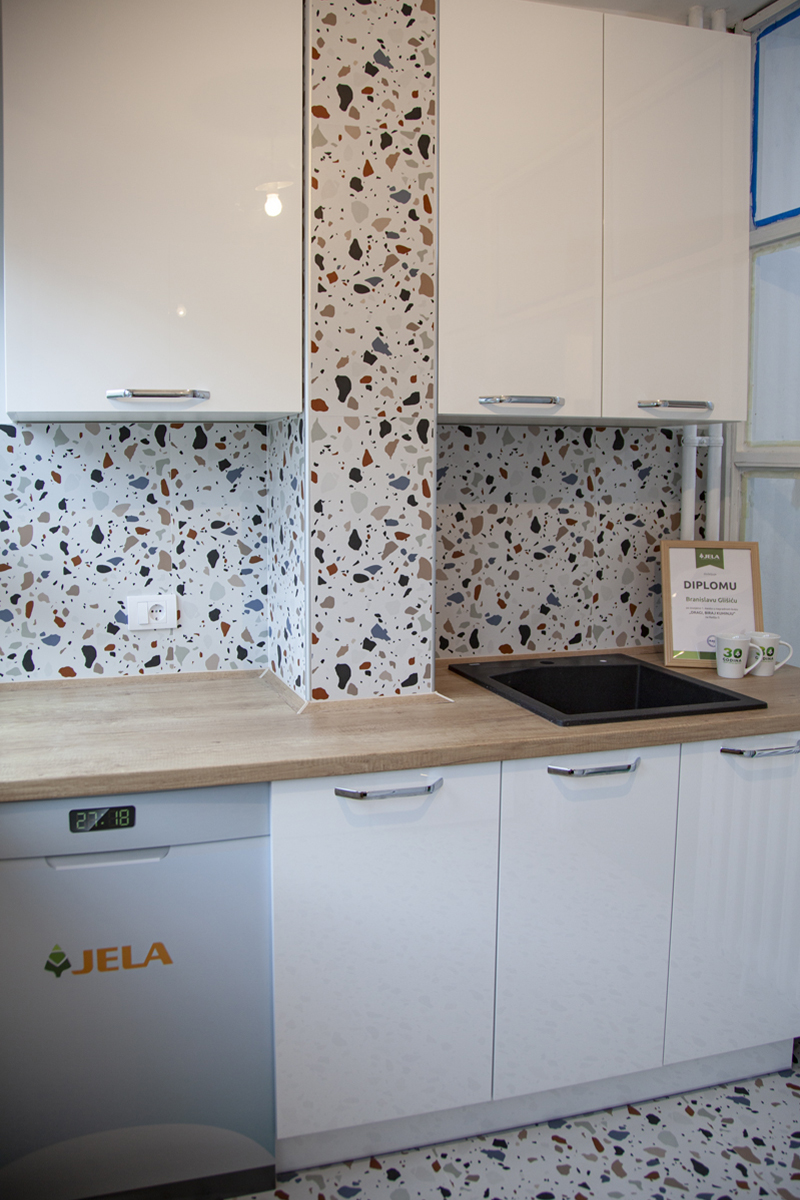 06-riva.jpg